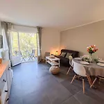 Apartment T3 Avec Garage Proche Centre *