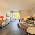 T3 Avec Garage Proche Centre Apartment *