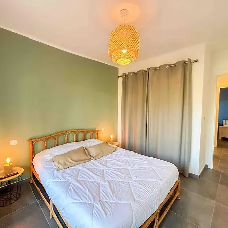 T3 Avec Garage Proche Centre Apartment