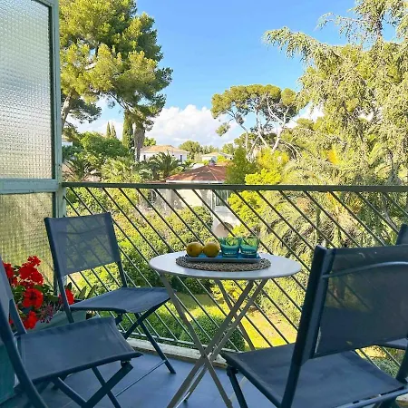 T3 Avec Garage Proche Centre Apartment *